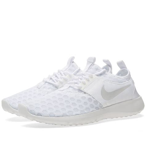 nike juvenate weiss silber